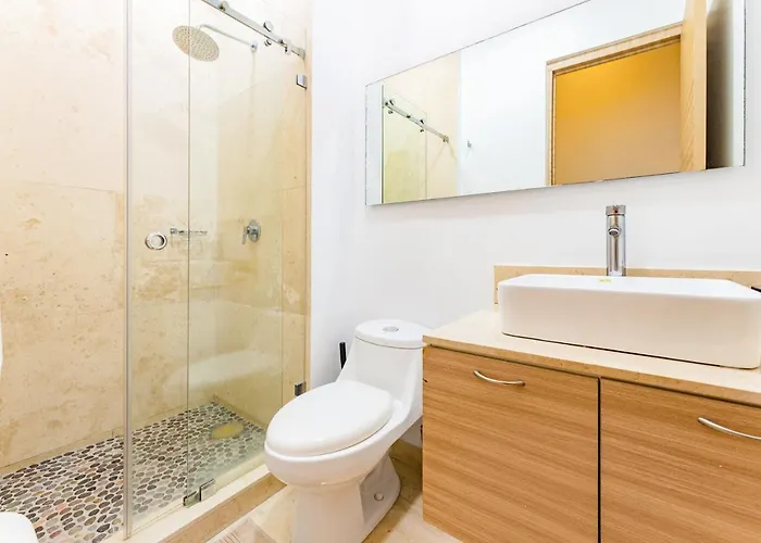 New Perfect Location 24 Security Free Parking Сasa de vacaciones