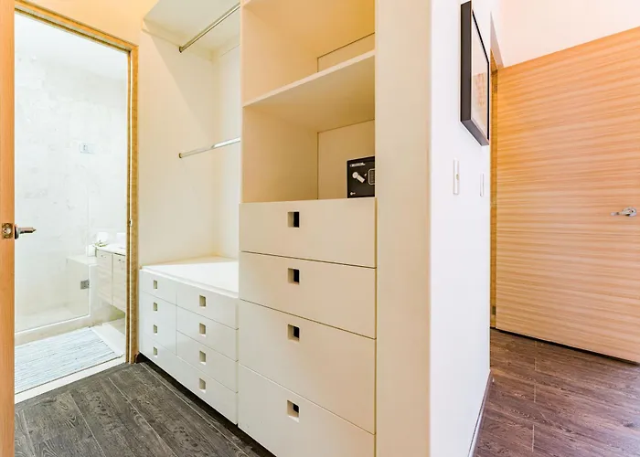 New Perfect Location 24 Security Free Parking Сasa de vacaciones